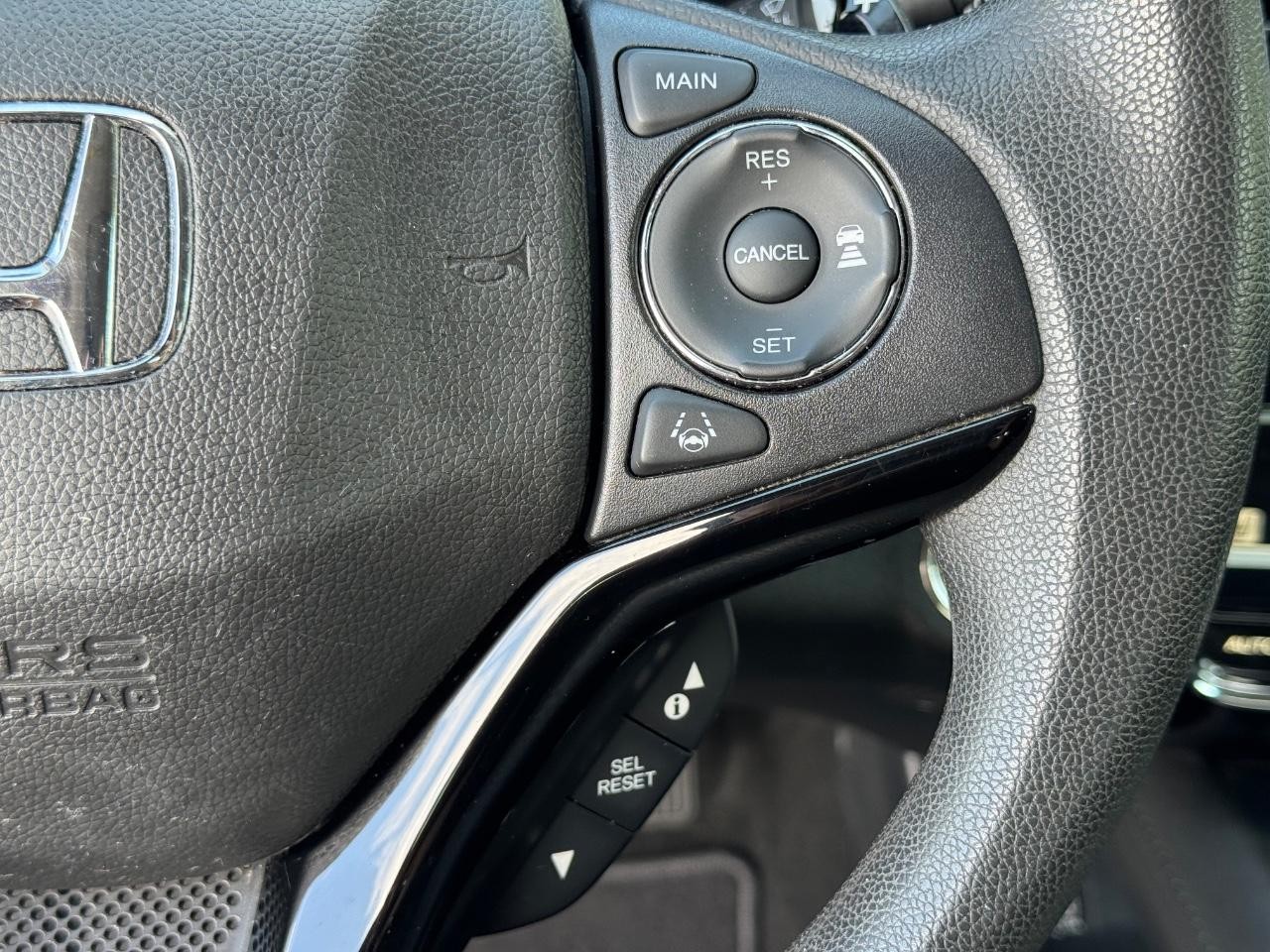 Honda HR-V Vehicle Full-screen Gallery Image 47