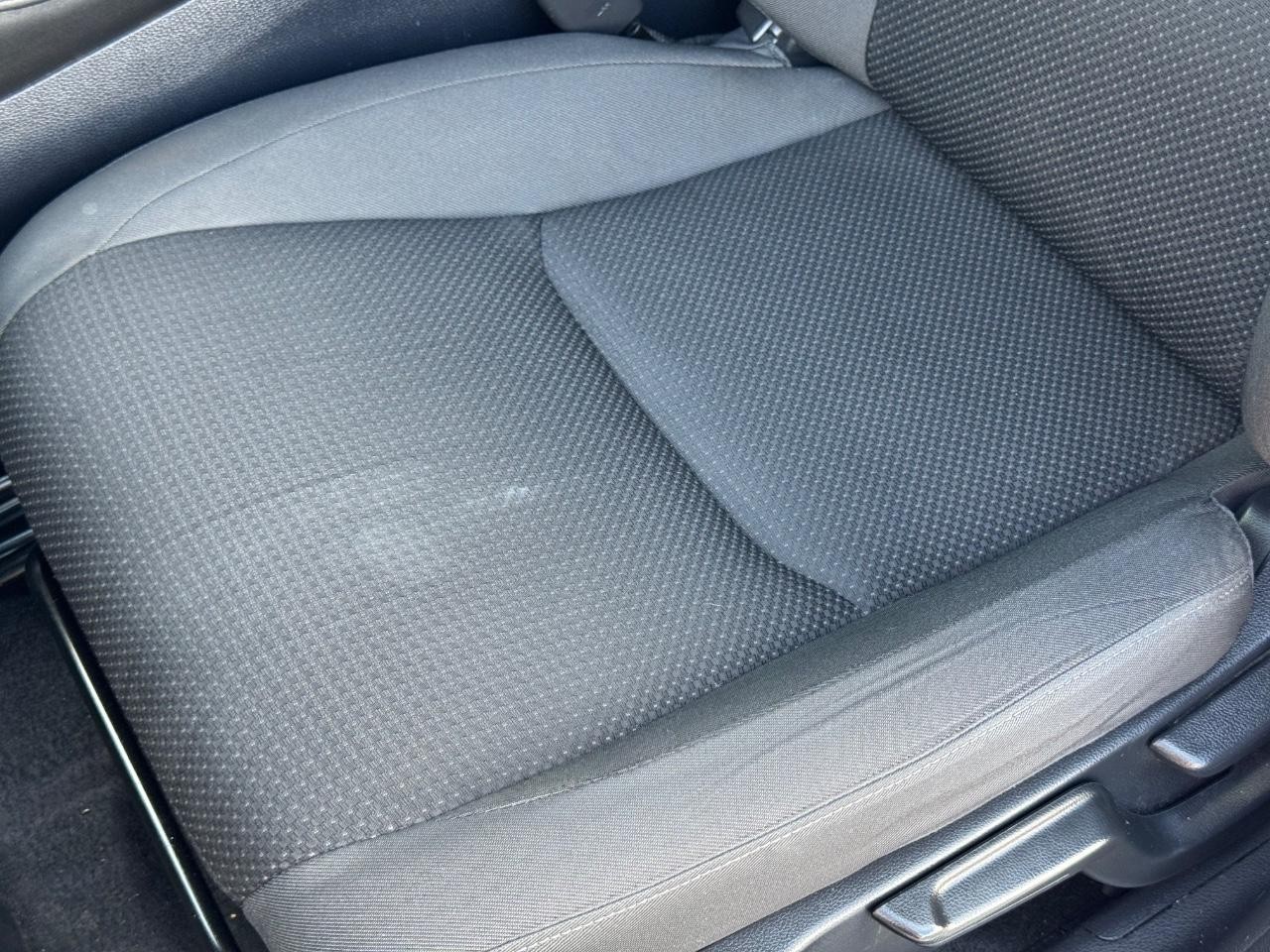 Honda HR-V Vehicle Full-screen Gallery Image 51