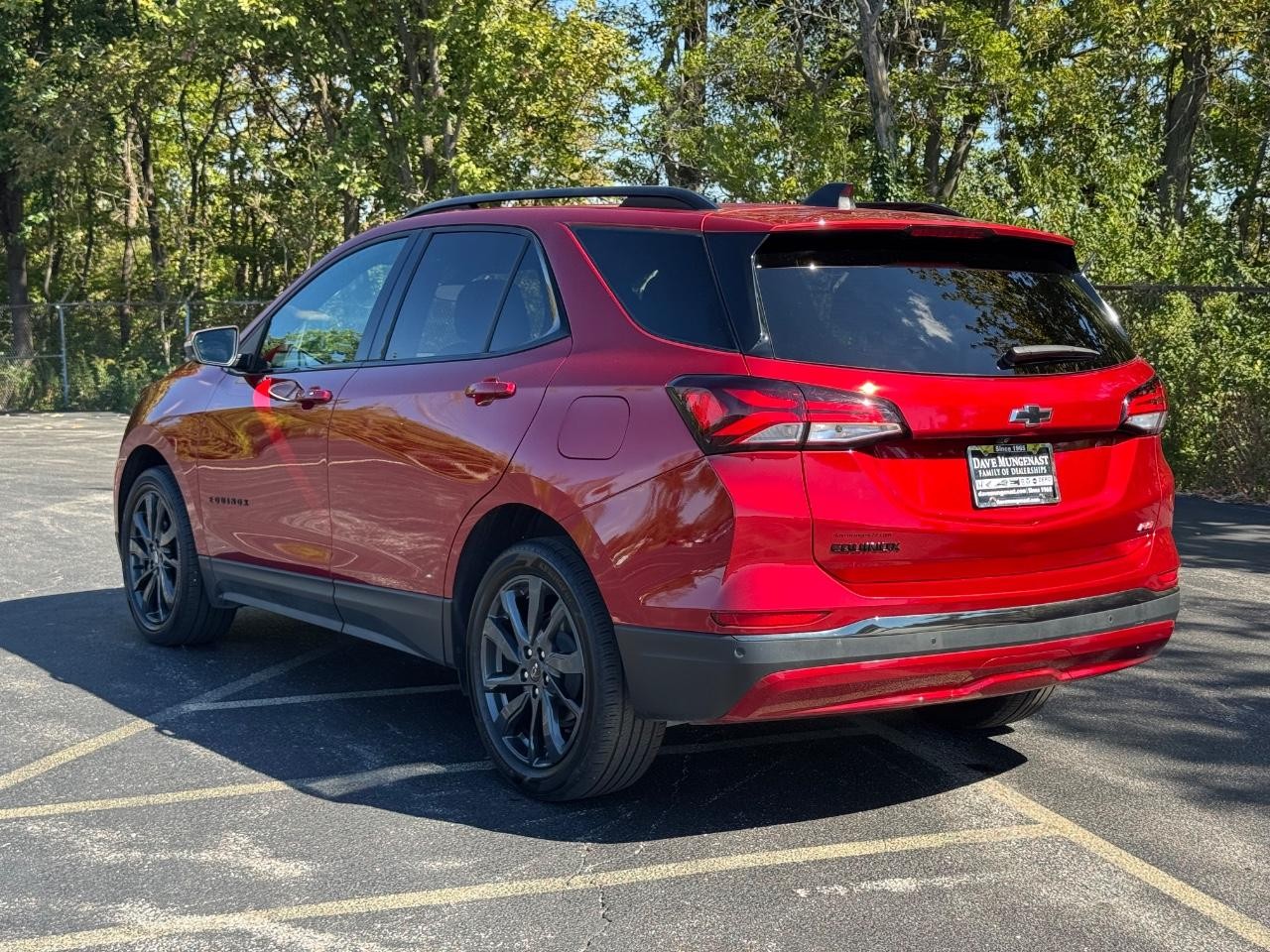 Chevrolet Equinox Vehicle Full-screen Gallery Image 06