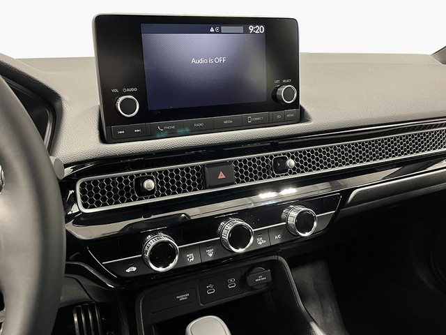 Honda Civic Hatchback Hybrid Vehicle Full-screen Gallery Image 19