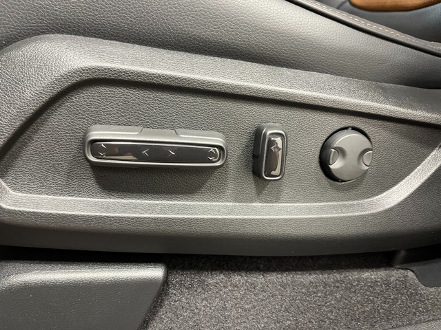 Honda Passport Vehicle Full-screen Gallery Image 14