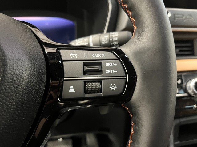 Honda Passport Vehicle Full-screen Gallery Image 19
