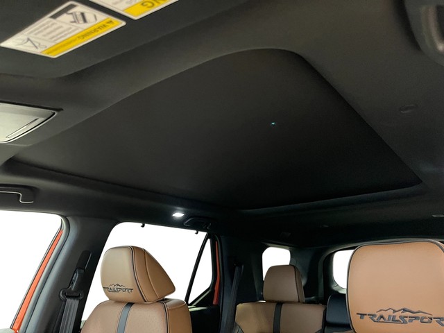 Honda Passport Vehicle Full-screen Gallery Image 24