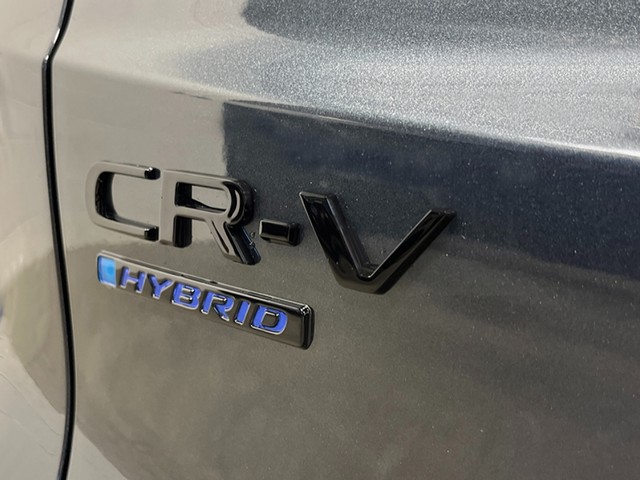 Honda CR-V Hybrid Vehicle Full-screen Gallery Image 06