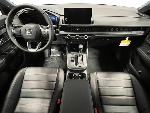 Honda CR-V Hybrid Vehicle Full-screen Gallery Image 16