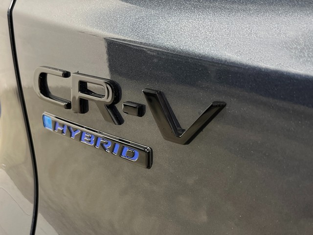 Honda CR-V Hybrid Vehicle Full-screen Gallery Image 06
