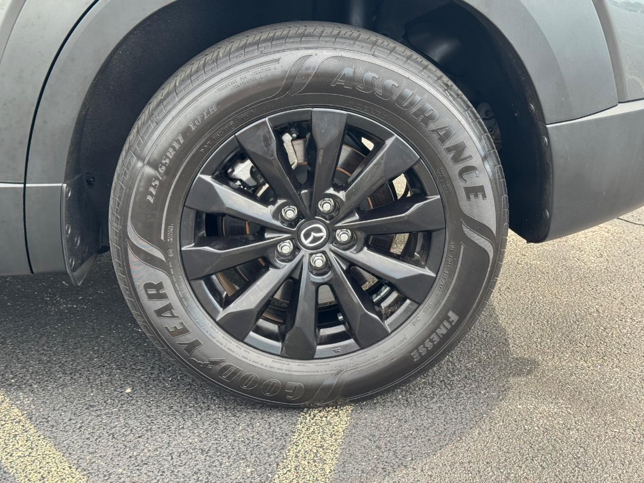 Mazda CX-50 Vehicle Full-screen Gallery Image 07