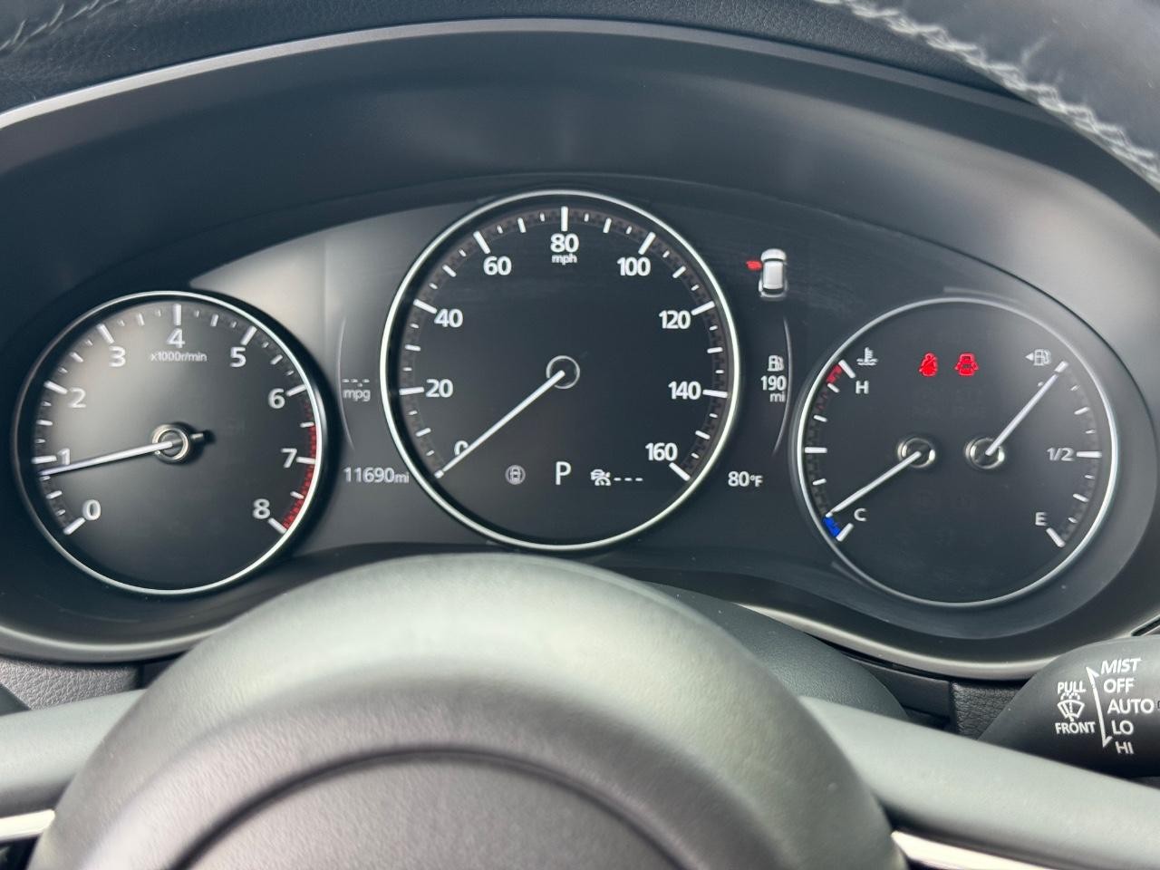 Mazda CX-50 Vehicle Full-screen Gallery Image 19