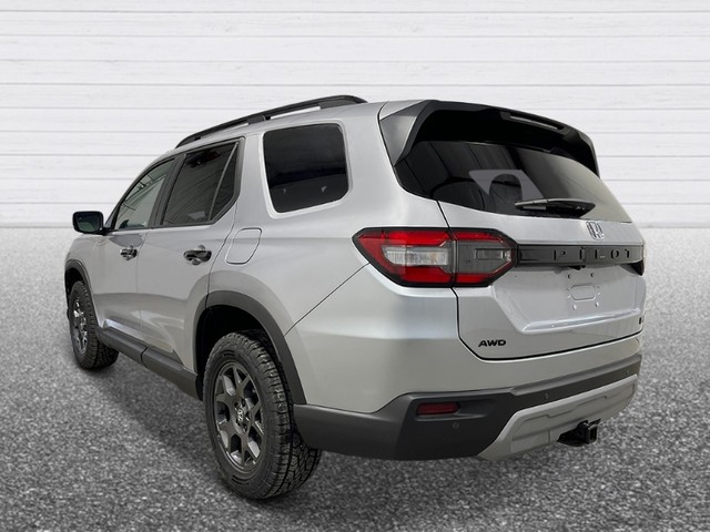 Honda Pilot Vehicle Full-screen Gallery Image 03