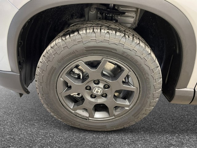 Honda Pilot Vehicle Full-screen Gallery Image 11