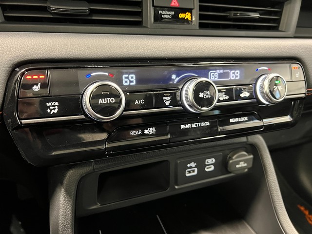 Honda Pilot Vehicle Full-screen Gallery Image 22