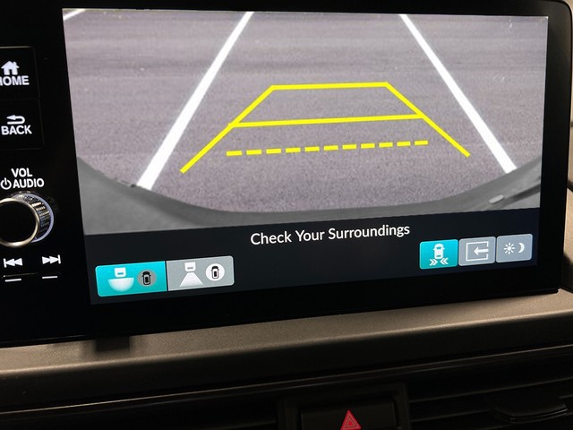 Honda Pilot Vehicle Full-screen Gallery Image 24