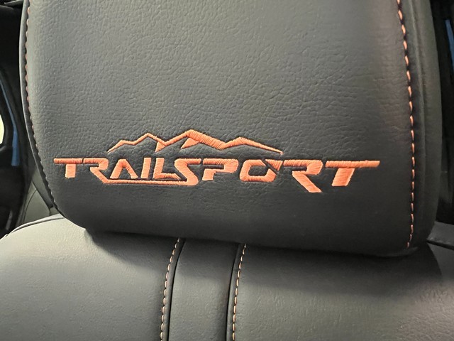 Honda Pilot Vehicle Full-screen Gallery Image 27