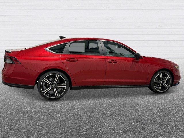 Honda Accord Hybrid Vehicle Full-screen Gallery Image 08