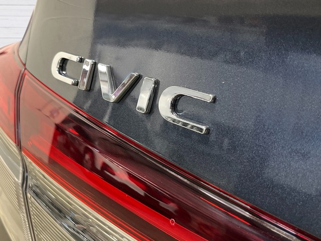 Honda Civic Sedan Hybrid Vehicle Full-screen Gallery Image 06