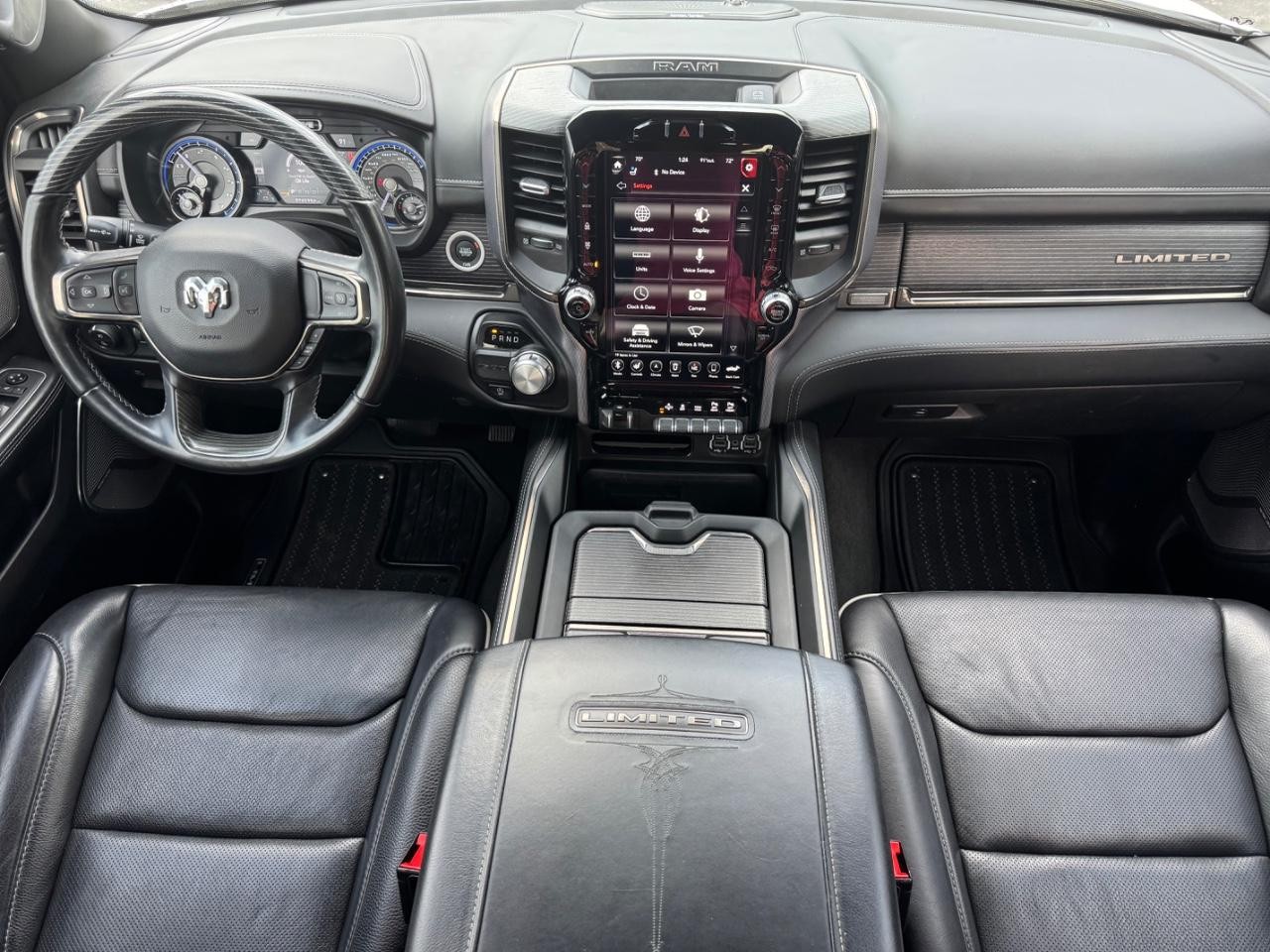 Ram 1500 Vehicle Full-screen Gallery Image 11