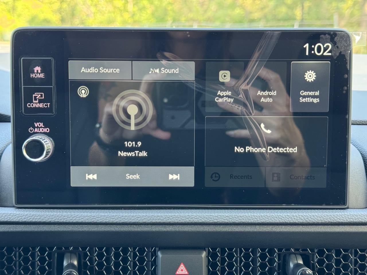 Honda CR-V Vehicle Full-screen Gallery Image 13