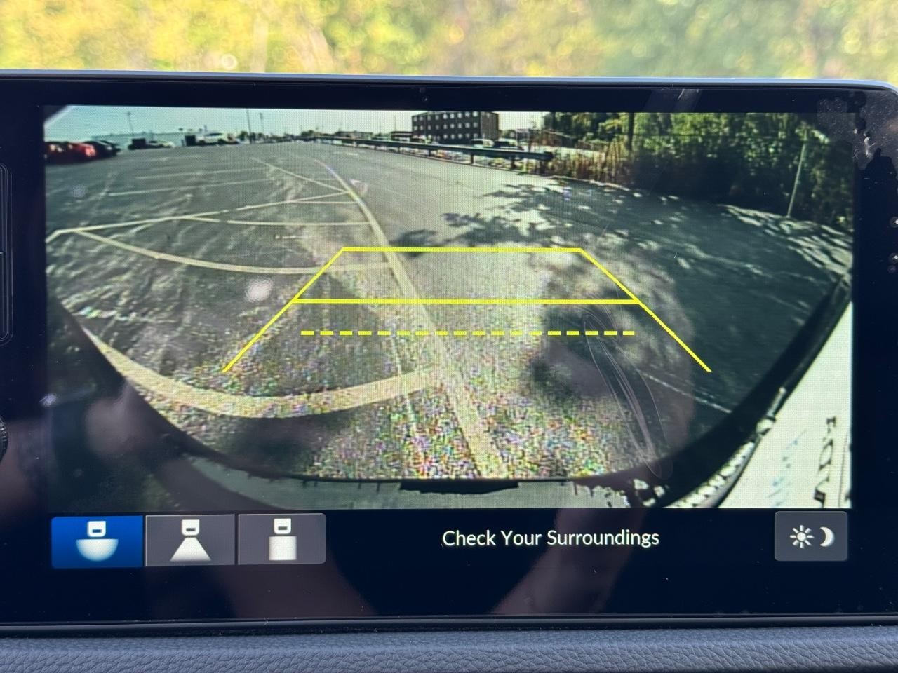 Honda CR-V Vehicle Full-screen Gallery Image 22