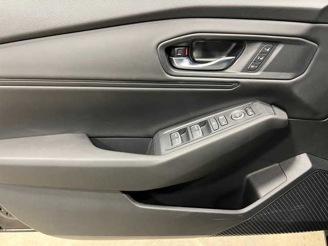 Honda Accord Hybrid Vehicle Full-screen Gallery Image 15