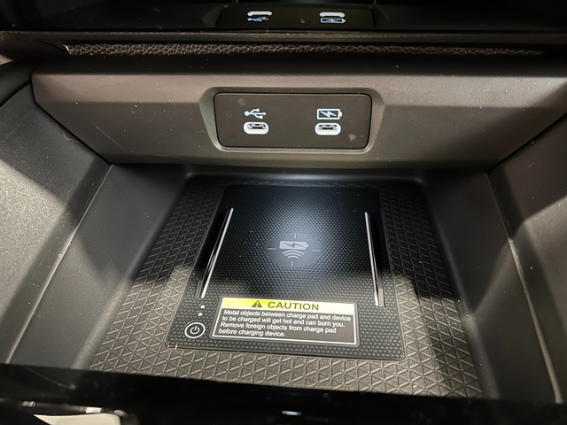 Honda Accord Hybrid Vehicle Full-screen Gallery Image 20