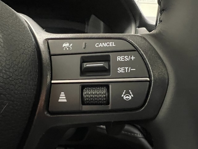 Honda Accord Hybrid Vehicle Full-screen Gallery Image 22