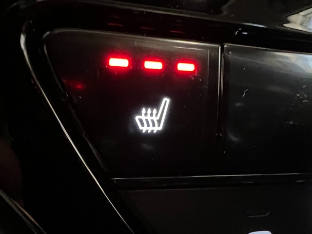 Honda Accord Hybrid Vehicle Full-screen Gallery Image 25