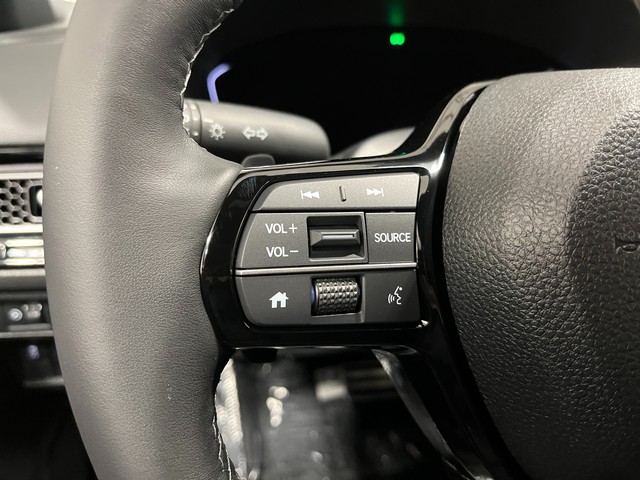 Honda Civic Sedan Hybrid Vehicle Full-screen Gallery Image 15