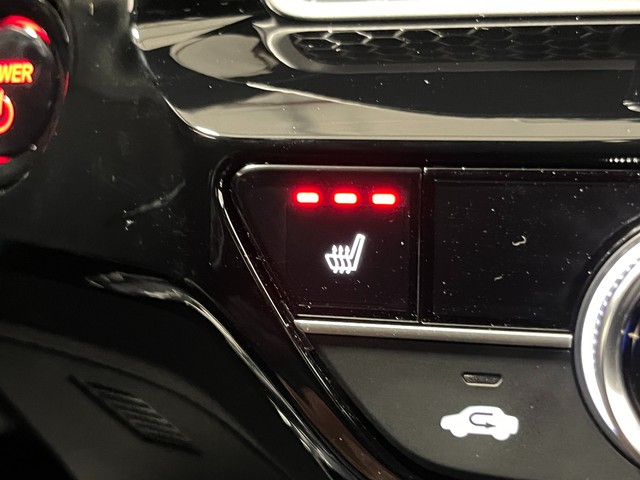 Honda Civic Sedan Hybrid Vehicle Full-screen Gallery Image 19