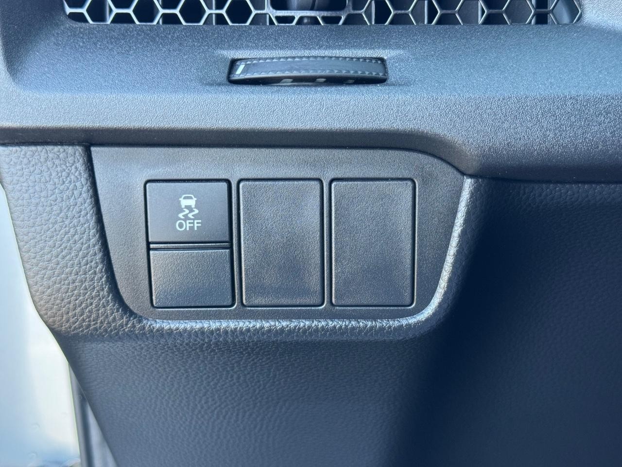 Honda CR-V Vehicle Full-screen Gallery Image 22