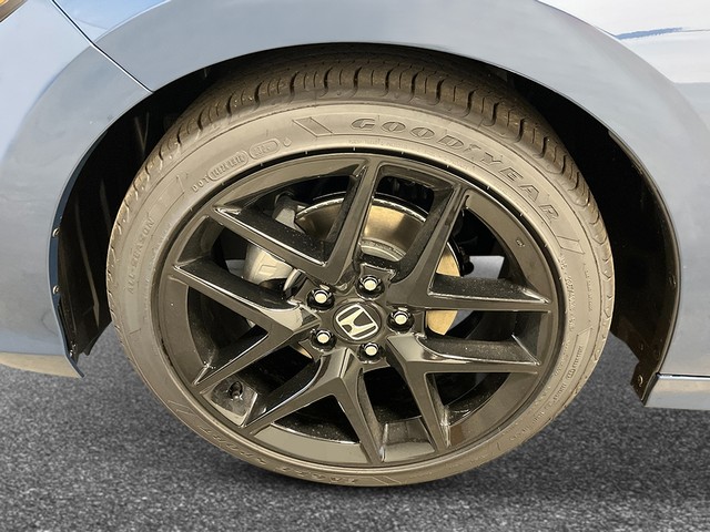 Honda Civic Sedan Vehicle Full-screen Gallery Image 11