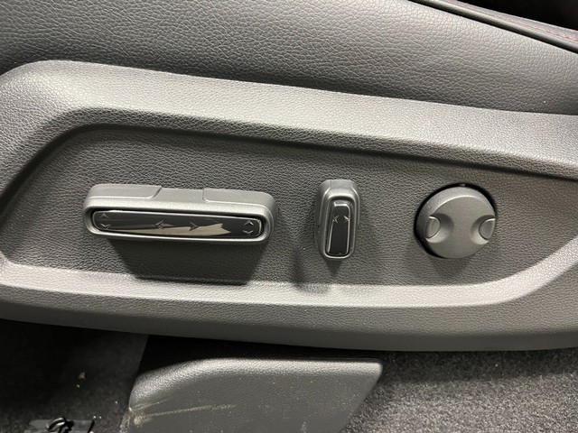 Honda Pilot Vehicle Full-screen Gallery Image 11