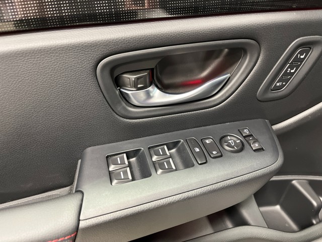 Honda Pilot Vehicle Full-screen Gallery Image 12