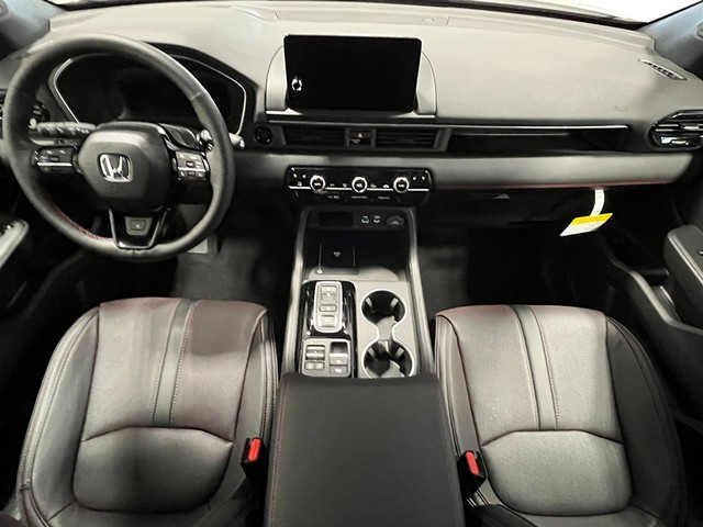 Honda Pilot Vehicle Full-screen Gallery Image 13