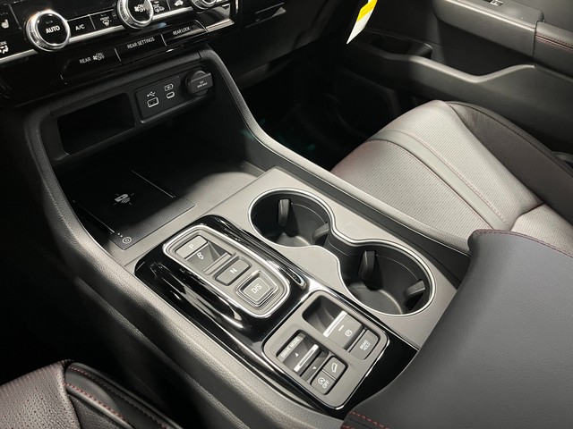 Honda Pilot Vehicle Full-screen Gallery Image 20