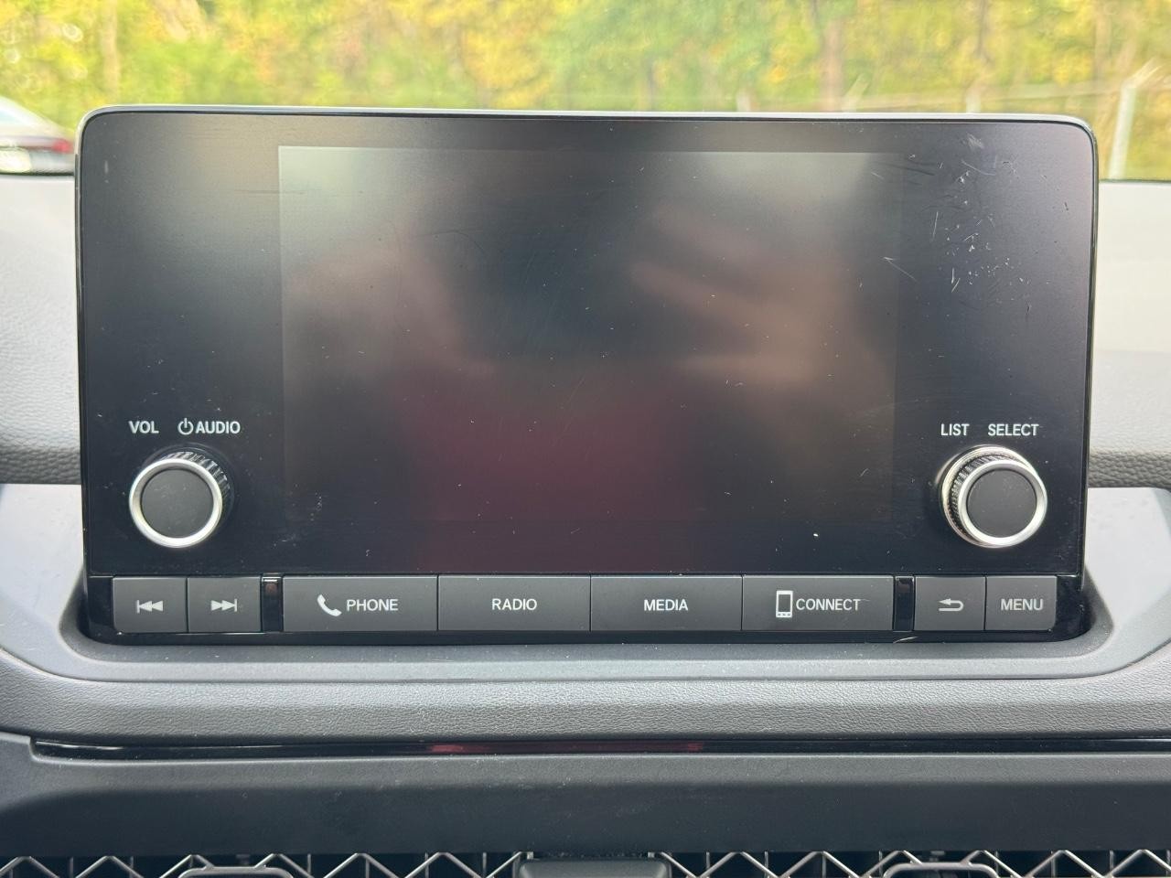 Honda Accord Sedan Vehicle Full-screen Gallery Image 13