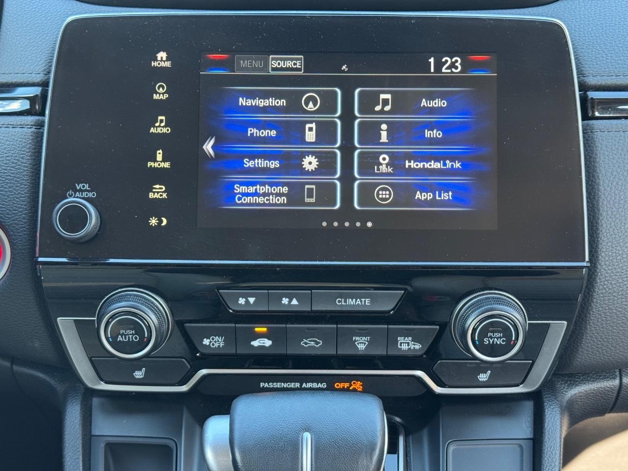 Honda CR-V Vehicle Full-screen Gallery Image 13