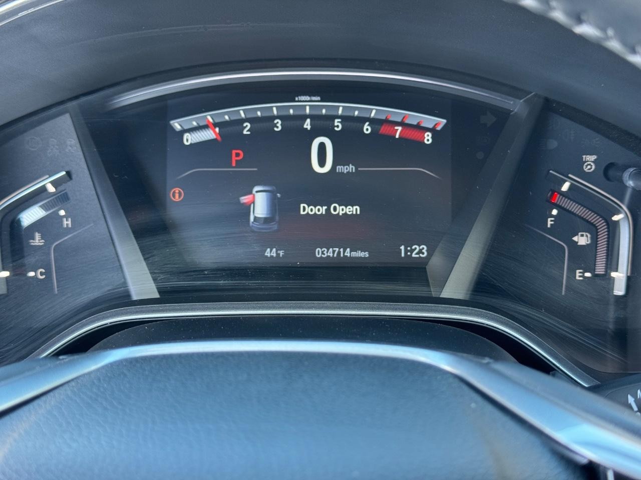 Honda CR-V Vehicle Full-screen Gallery Image 20