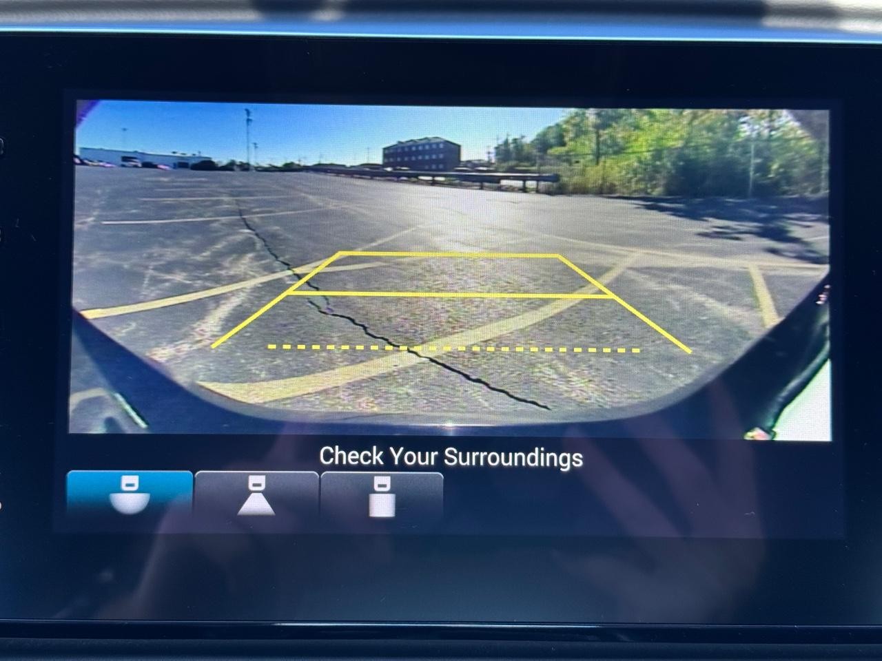 Honda Accord Sedan Vehicle Full-screen Gallery Image 23