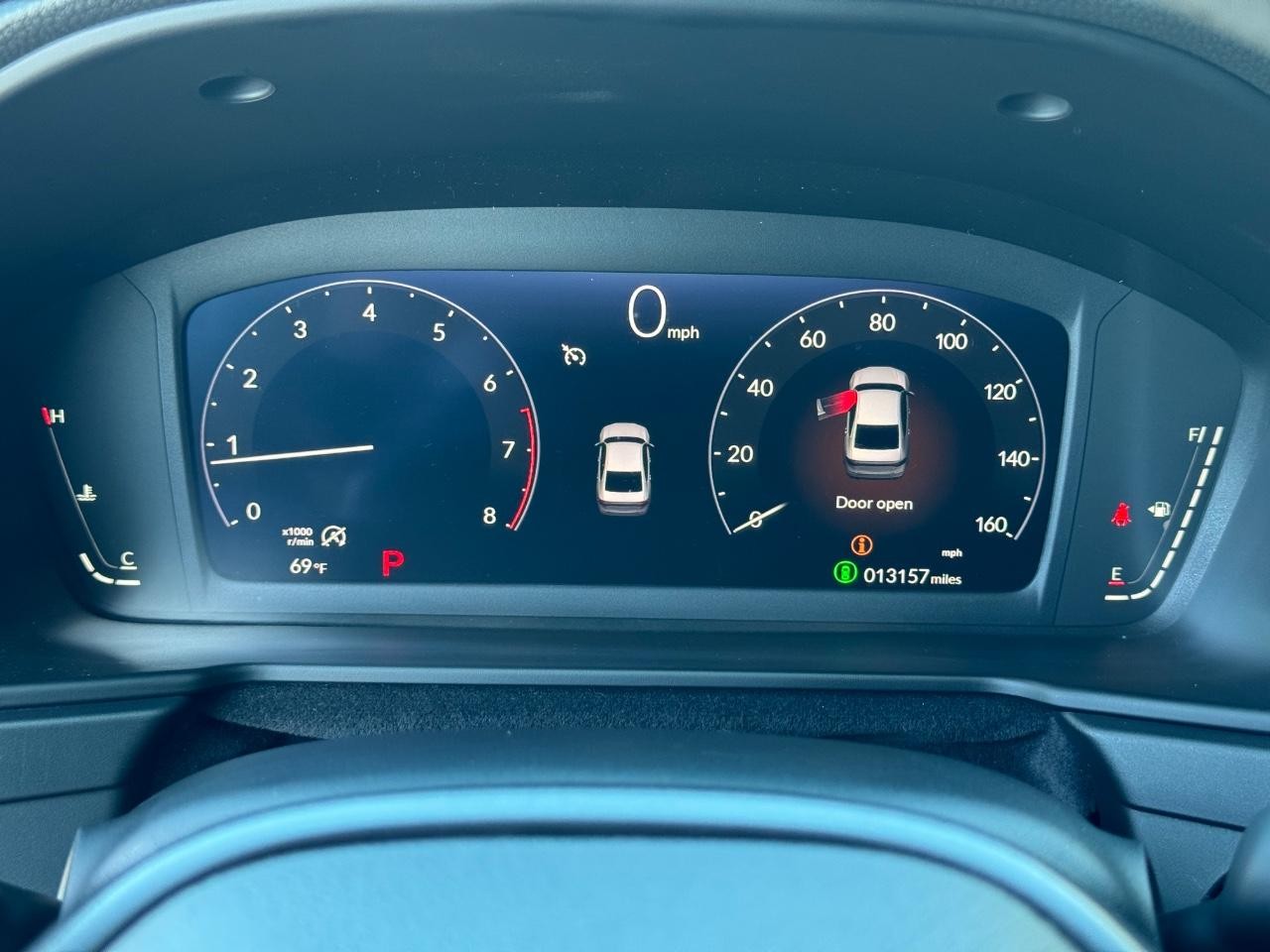 Honda Accord Sedan Vehicle Full-screen Gallery Image 19