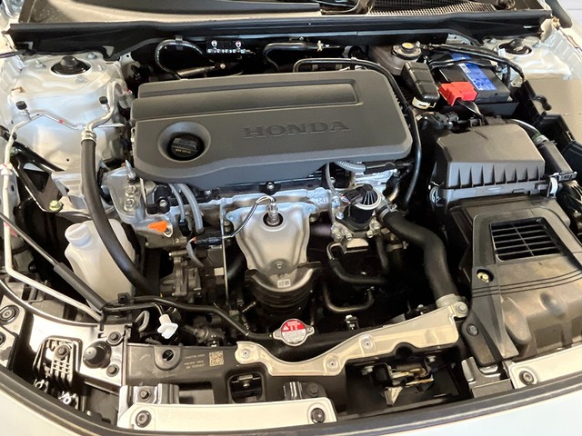 Honda Civic Hatchback Vehicle Full-screen Gallery Image 12