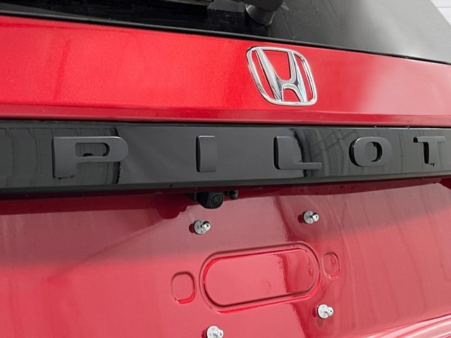 Honda Pilot Vehicle Full-screen Gallery Image 06