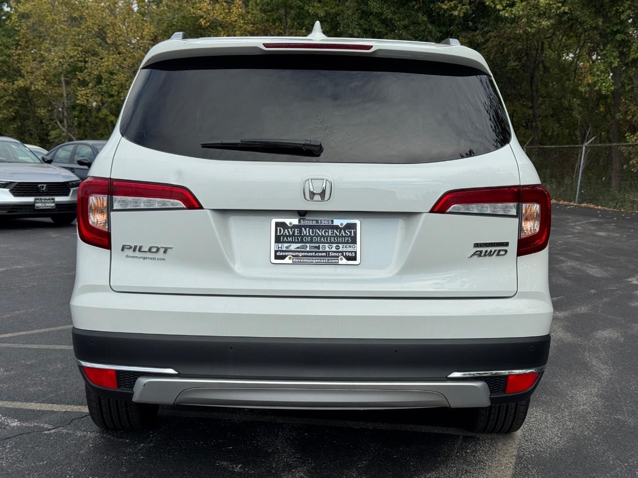 Honda Pilot Vehicle Full-screen Gallery Image 05