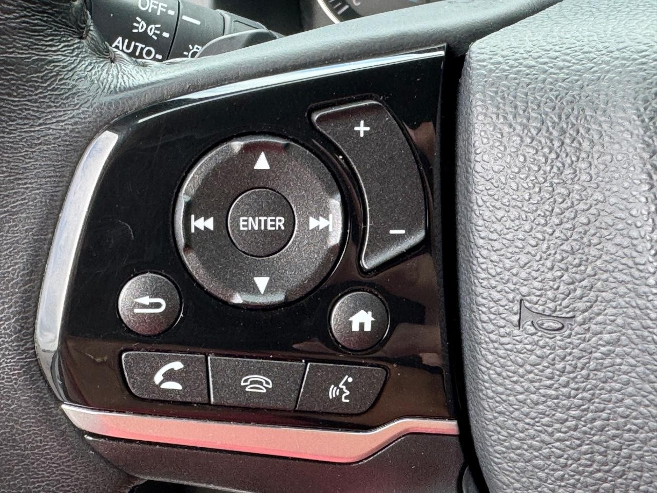 Honda Pilot Vehicle Full-screen Gallery Image 23