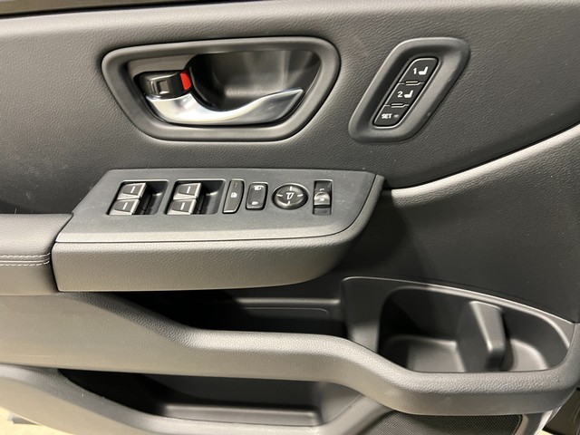 Honda Pilot Vehicle Full-screen Gallery Image 11