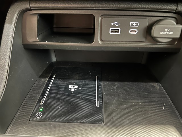 Honda Pilot Vehicle Full-screen Gallery Image 20