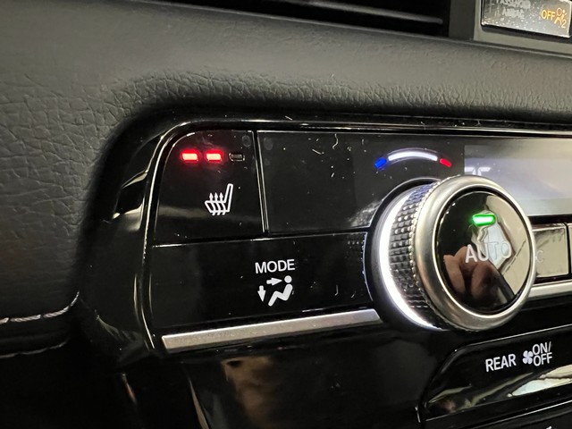 Honda Pilot Vehicle Full-screen Gallery Image 21