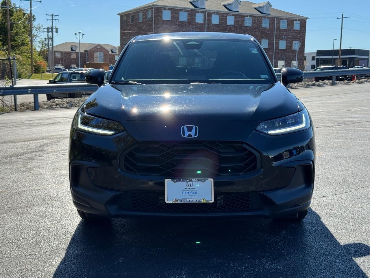 Honda HR-V Vehicle Full-screen Gallery Image 09