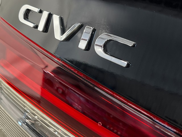 Honda Civic Sedan Vehicle Full-screen Gallery Image 06