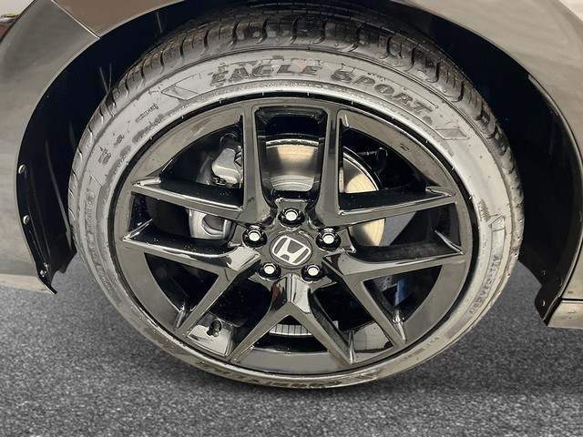 Honda Civic Sedan Vehicle Full-screen Gallery Image 11