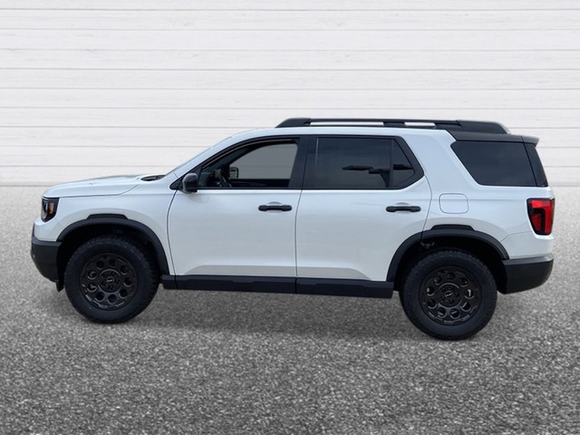 Honda Passport Vehicle Full-screen Gallery Image 02